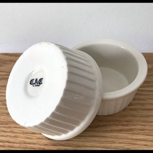 🔥FIRE SALE🔥With Lids - 2 Ramekins - Oven, Freezer, Microwave Safe